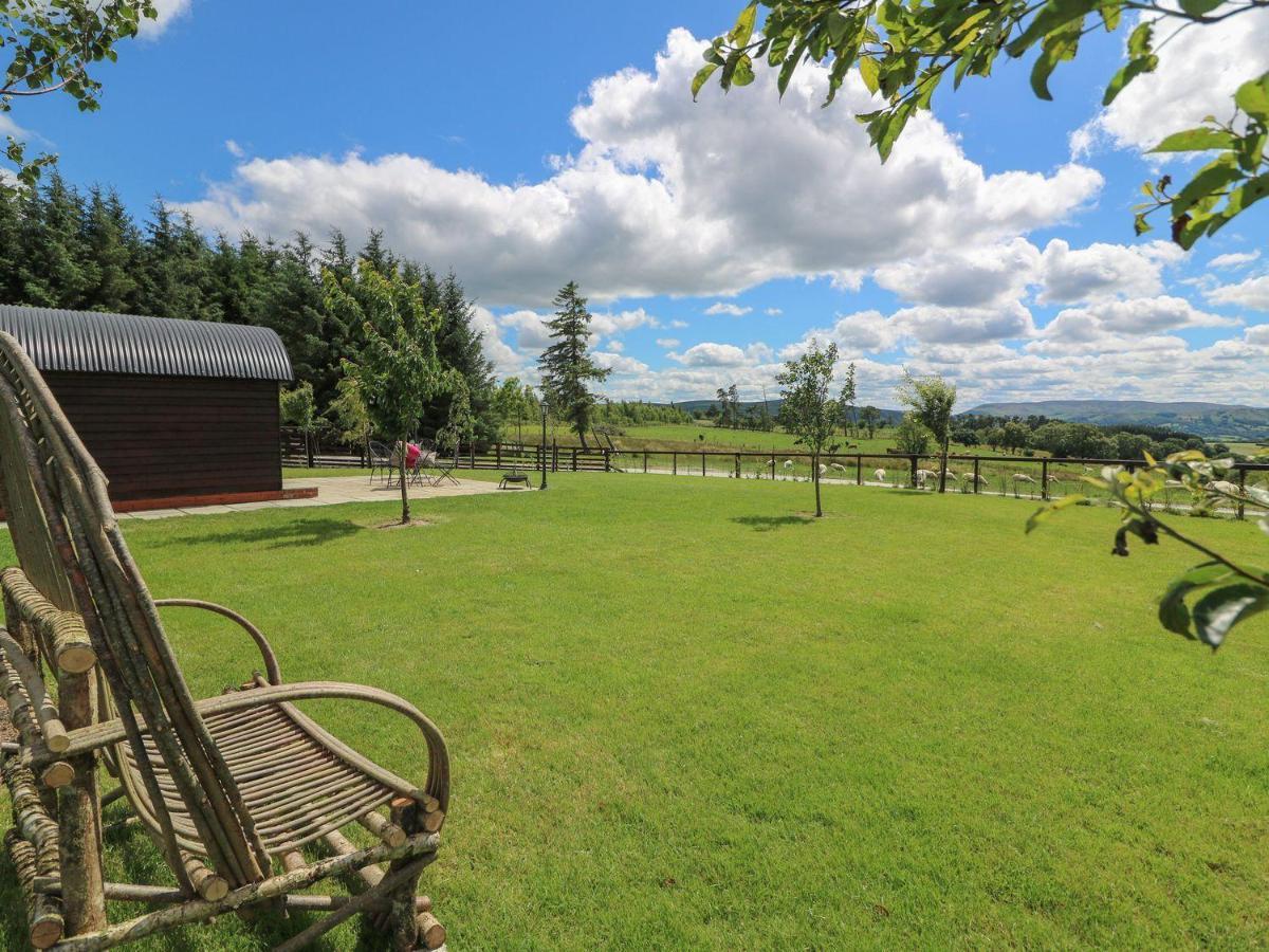 Valley View Pod * Rhayader