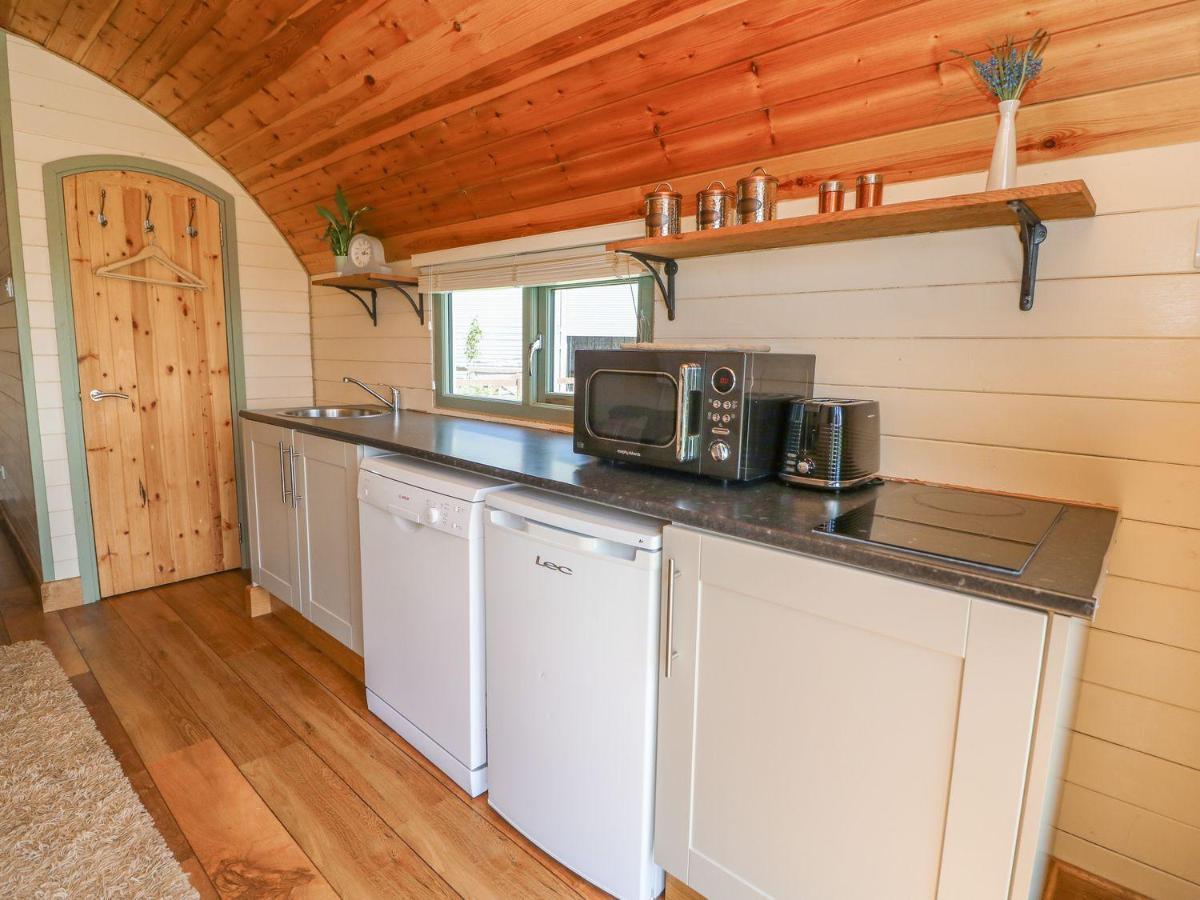 Valley View Pod Holiday home Rhayader